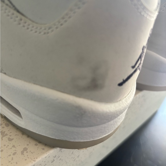 Air Jordan 5 ‘Sail’ Retro SE - Picture 5 of 5